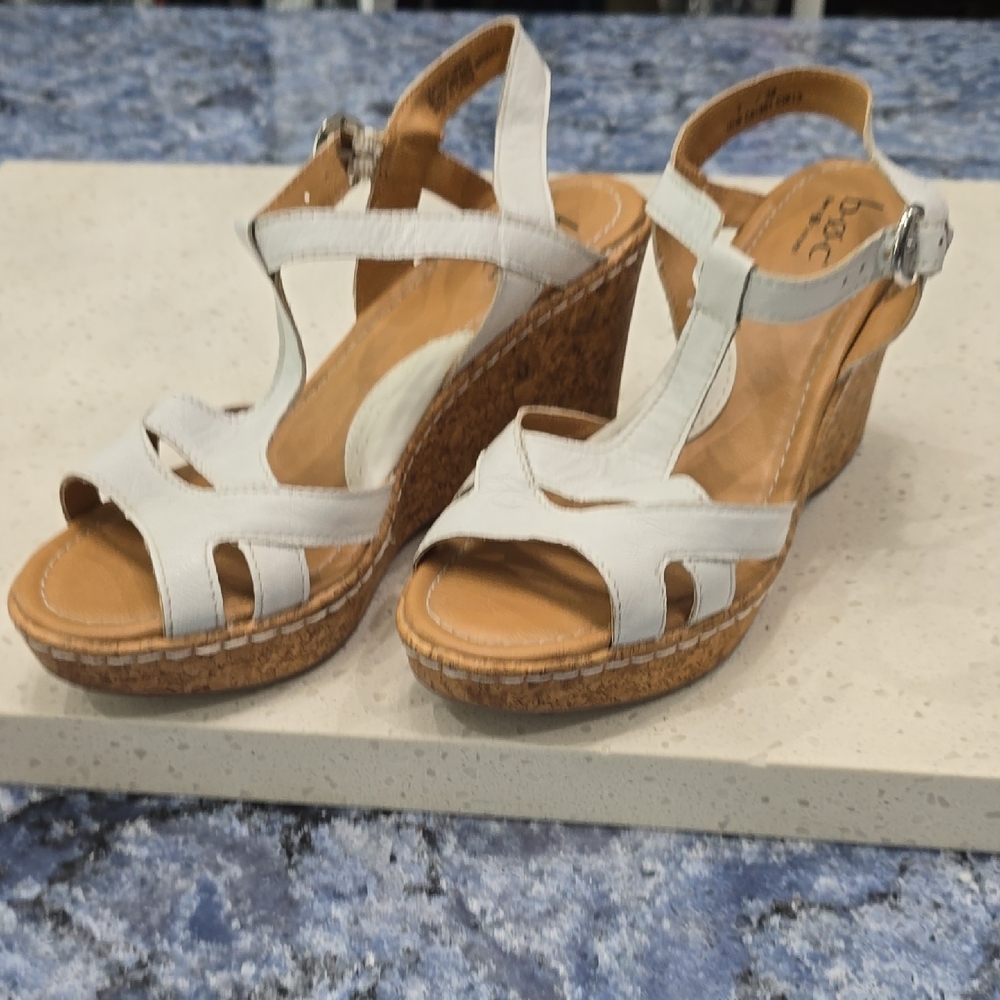 b.o.c. Tan and White Wedges with Cork Footbed